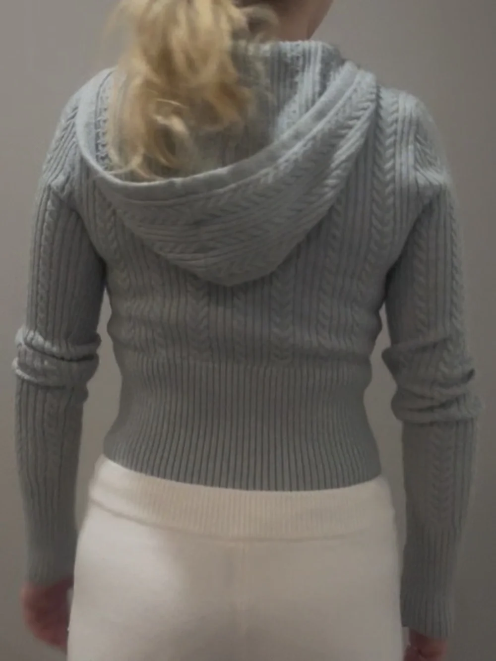 Garage Spring Gray Cable-Knit Zip Hoodie Sweater - Picture 5 of 8